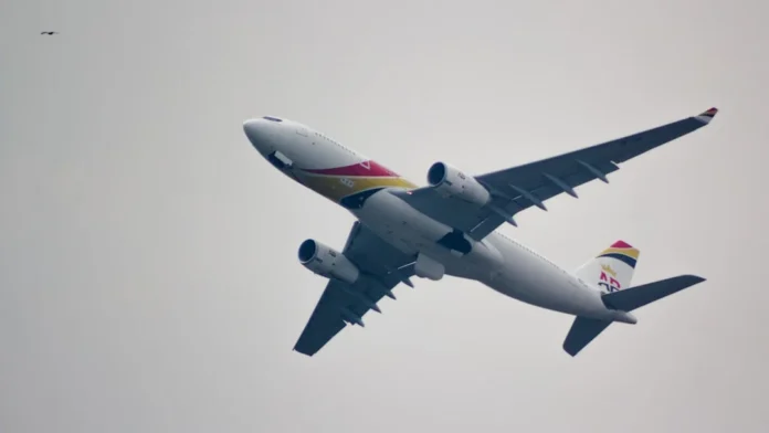 What-is-MAX-END-in-Aviation-Maximum-Endurance.webp